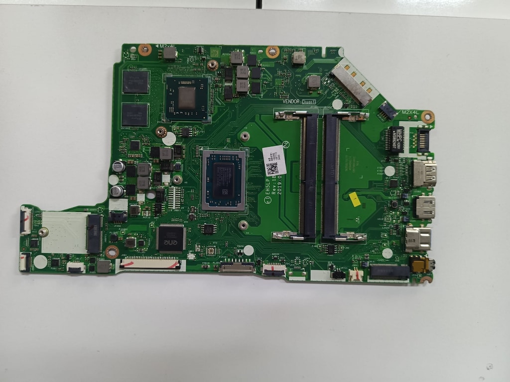 ACER ASPIRE A315-42G RYZEN 5 3500U + 2GB EKRAN KARTLI ANAKART - 4
