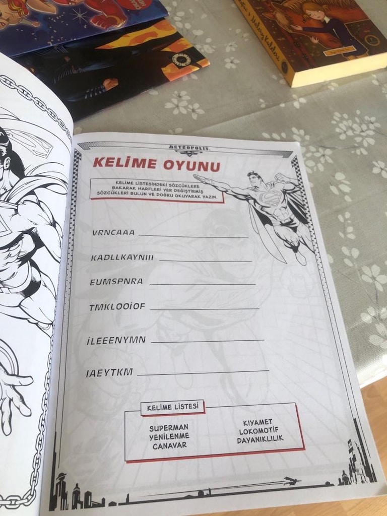 süperman boyama ve aktivite dergisi çıkartmalı - 2