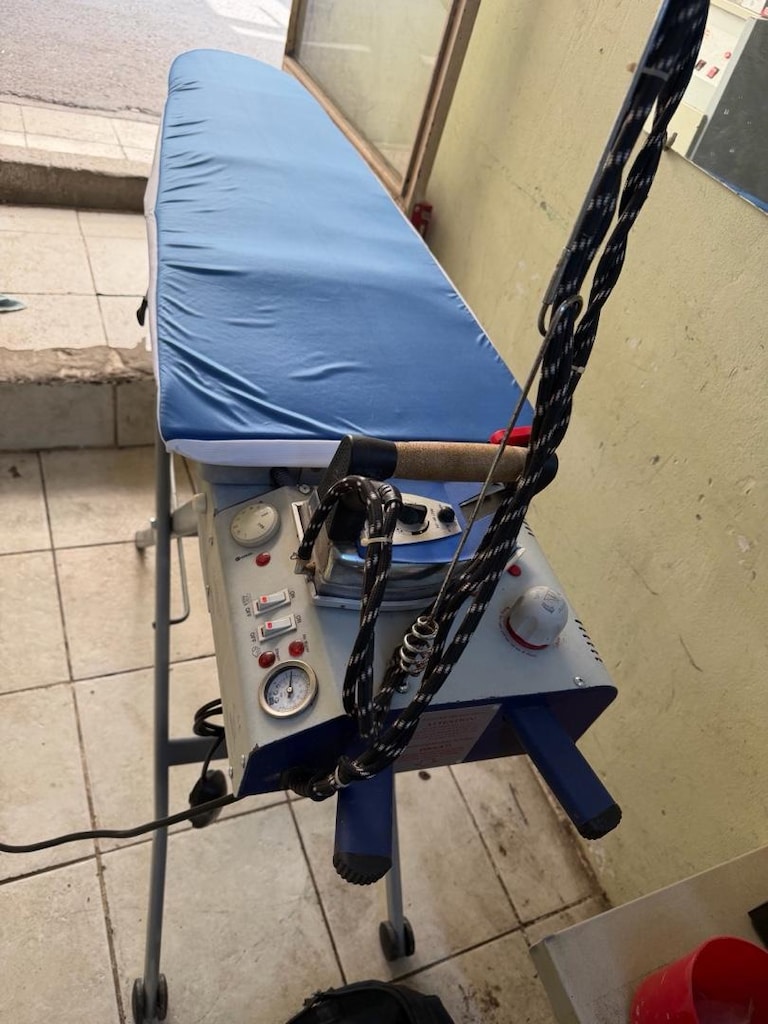 EV TIPI PORTATIF ÜTÜ VE MASA - 4