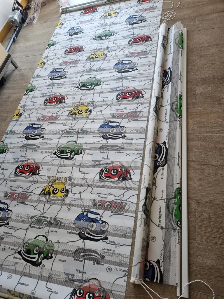 Araba desenli zebra perde - 5