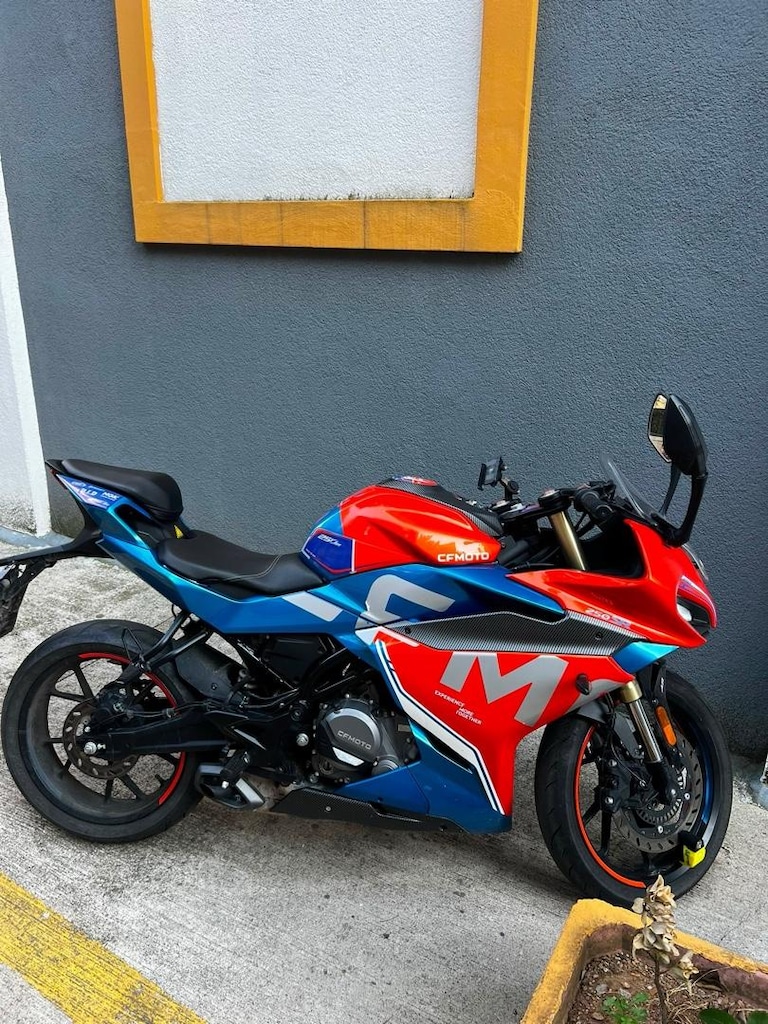 2024 CFMOTO 250SR 5.223 KM | Urban Kilit + 2 Kask - 7