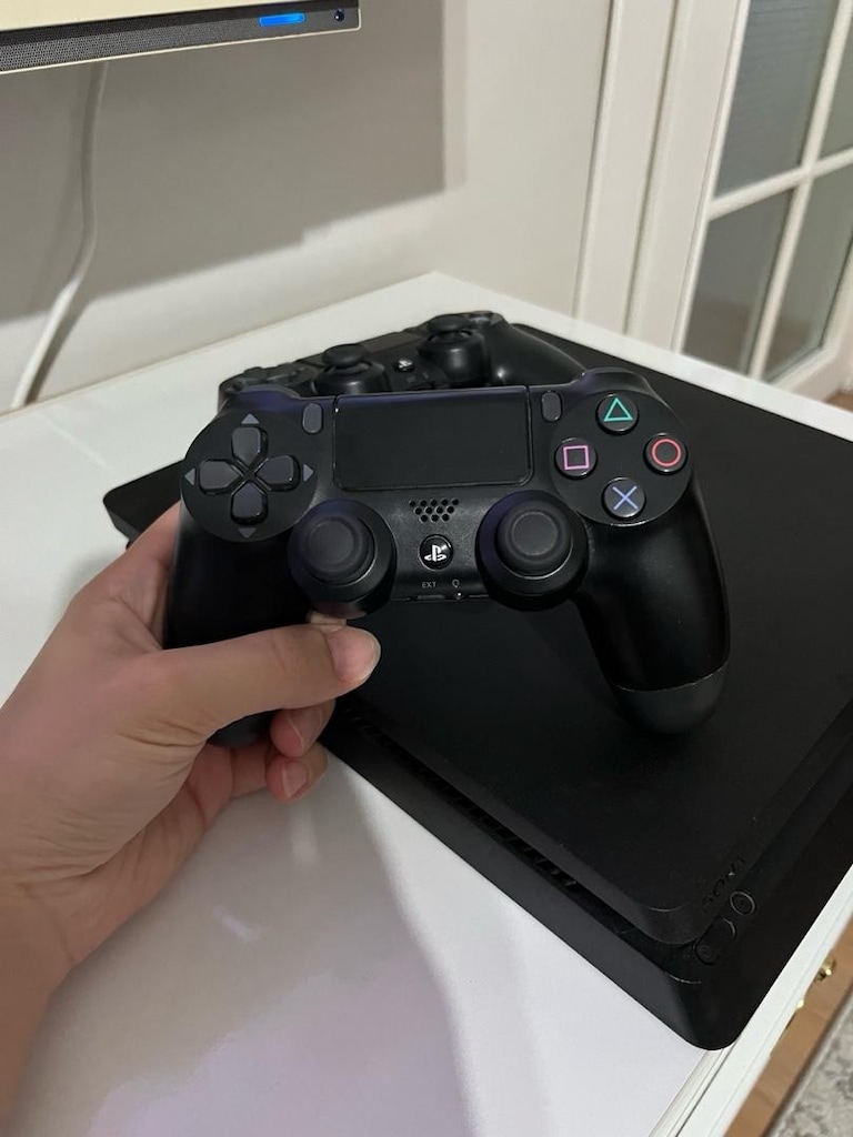 PS4 - 3