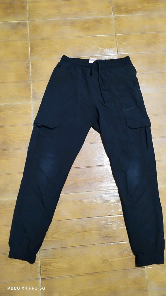 #Kadın eşofman pantolon #Nike..dizde az solma..Bir ipi kısa..