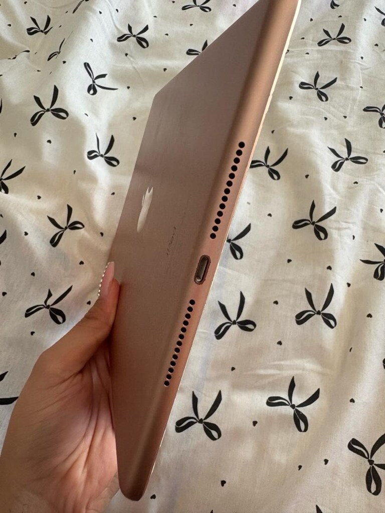 Apple İpad 6.nesil 32gb - 3