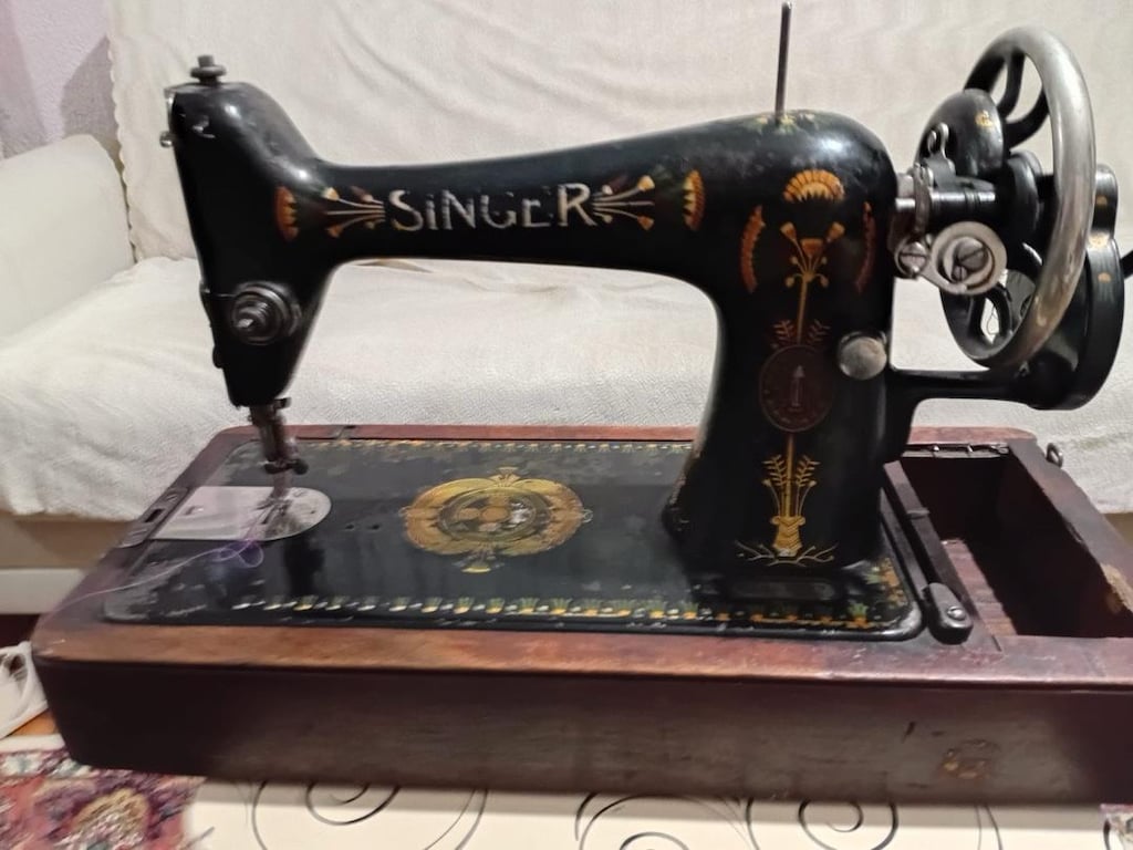 1914 Üretimi Orijinal Antika Taşınabilir Singer Dikiş Makinesi - 5
