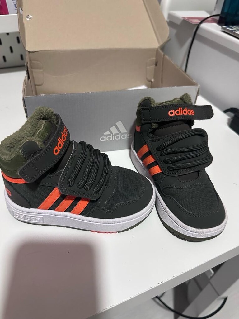 adidas kürklü bot