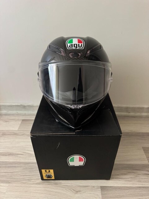AGV kask