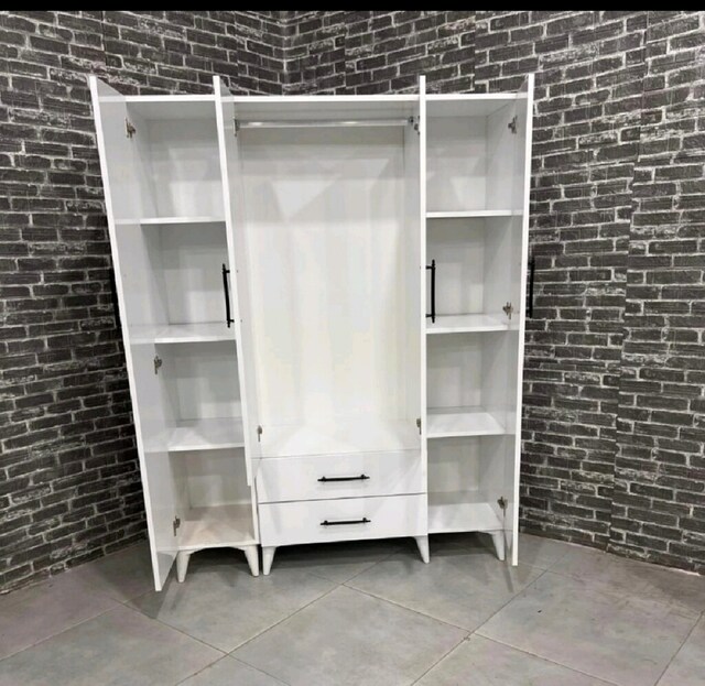 4 kapaklı elbise dolabı jhdhkvxcv
