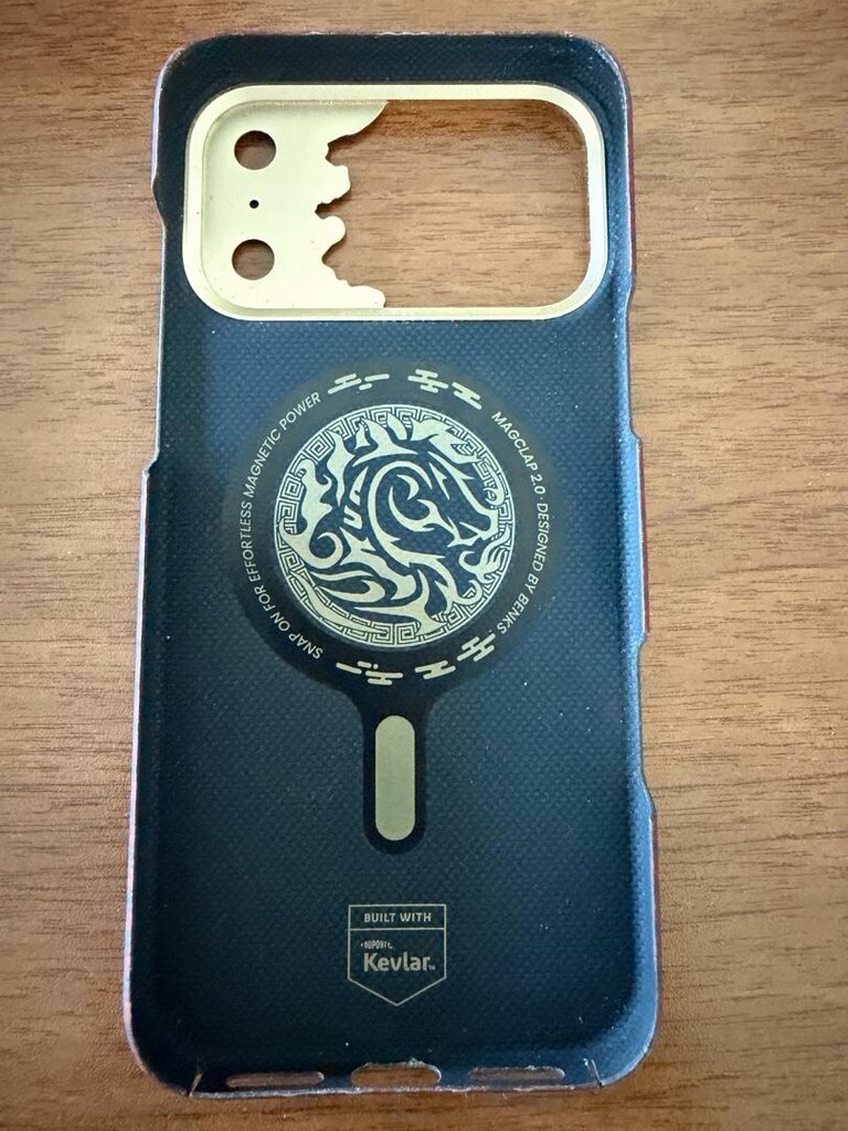 iPhone 17 Pro Max Kılıf M-safe - Karbon Fiber - 3