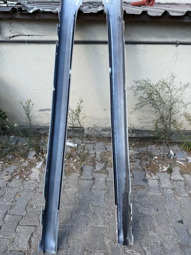 BMW G30 Orjinal Yan Marşpiyel - 4