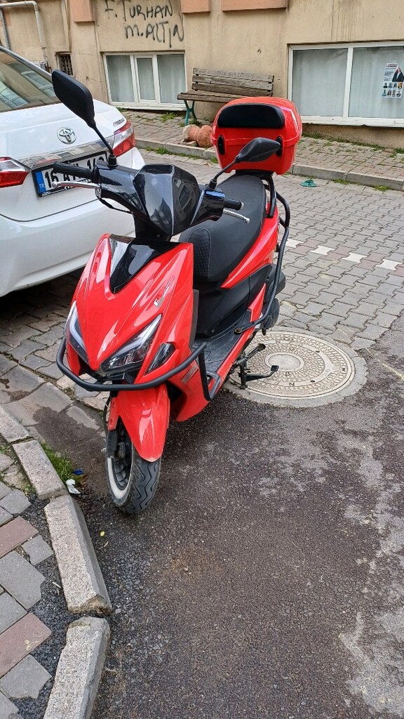 Küba pesaro 125x - 12