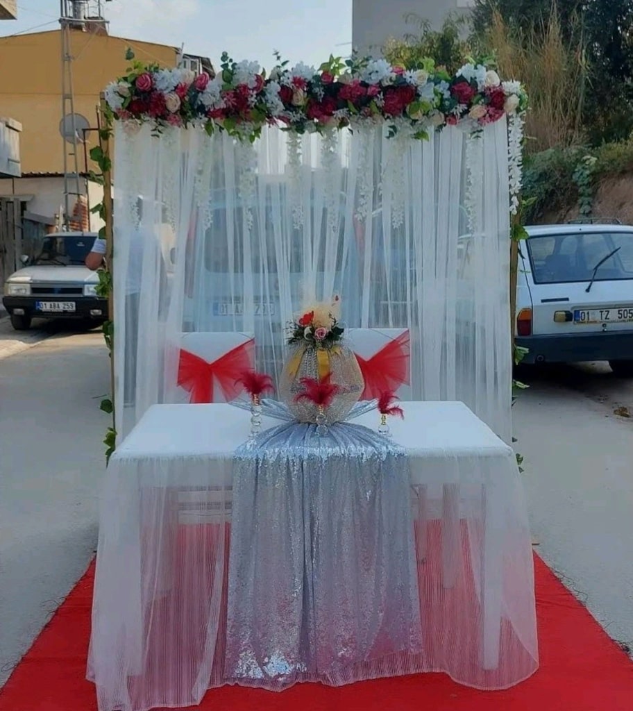 organizasyon kina tahtı nişan masasi hepsi dahil satilik 15.000 - 3