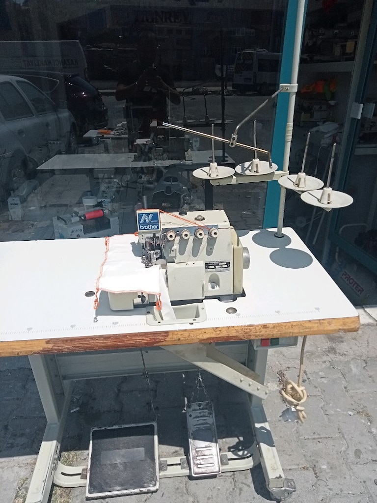 BROTHER N SERİSİ 4 İPLİK OVERLOK MAKİNESİ - 3