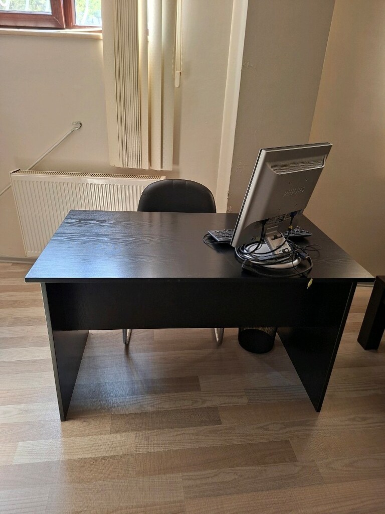 Ofis malzemesi - Masa, Kitaplık, koltuk vb.. - 3
