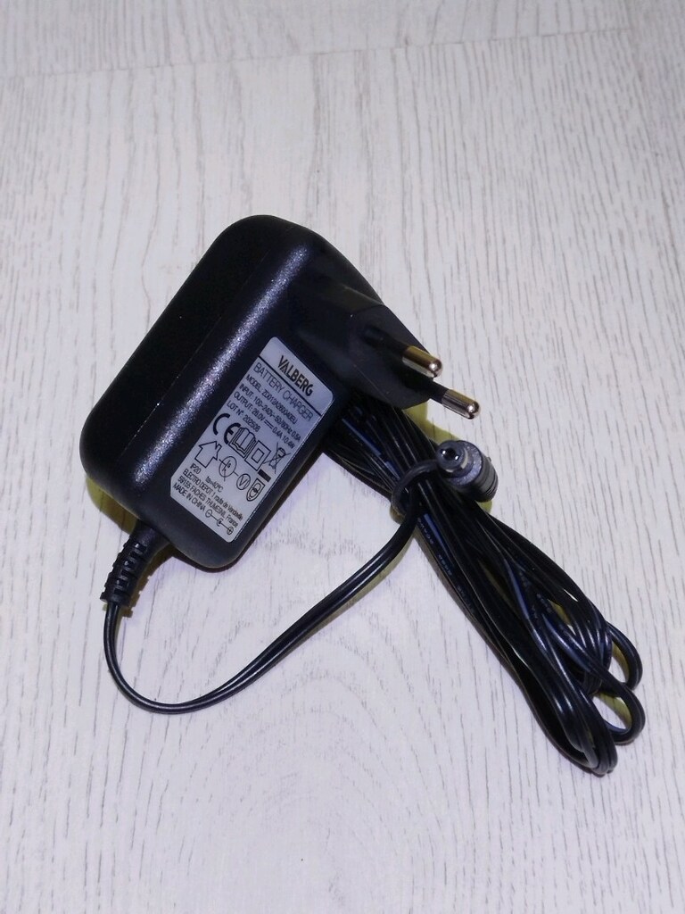 Adaptör 26.0V =0.4 Valberg batarya şarj Sıfır - 2