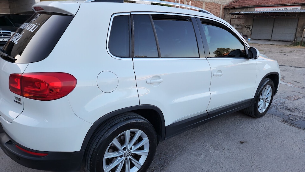 Volkswagen Tiguan 1.4 TSI değişensiz-Boyasız-Tramersiz - 3