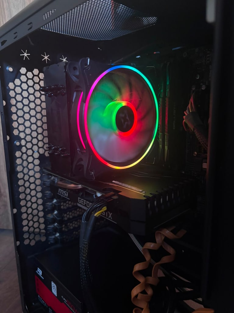 i5-11400F | MSI GTX 1660 SUPER | 16GB Ballistix | 768GB SSD | Kutulu - 10