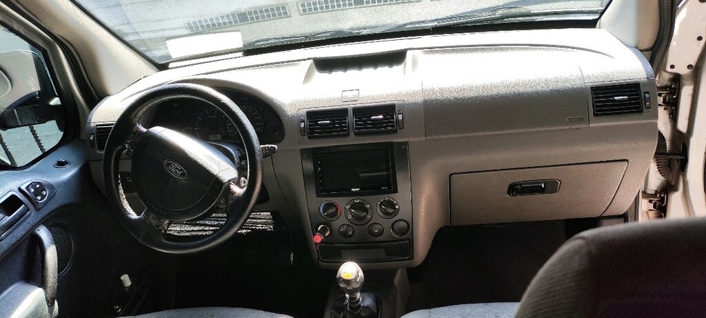 2004 Ford cornet - 7