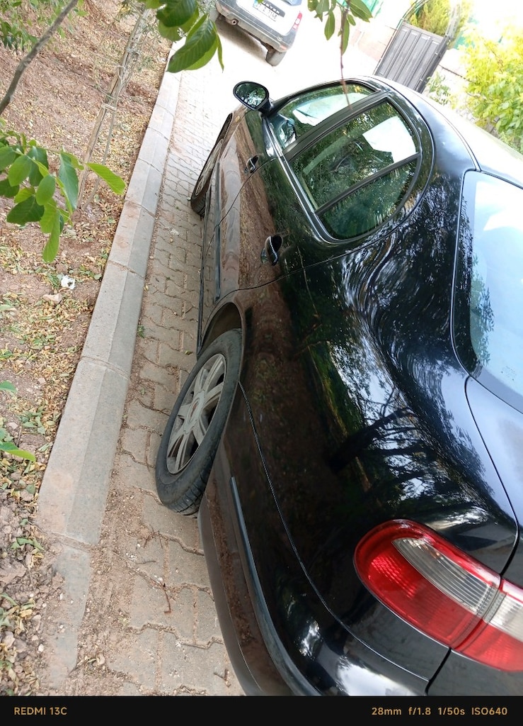 Siyah Seat Toledo - 2
