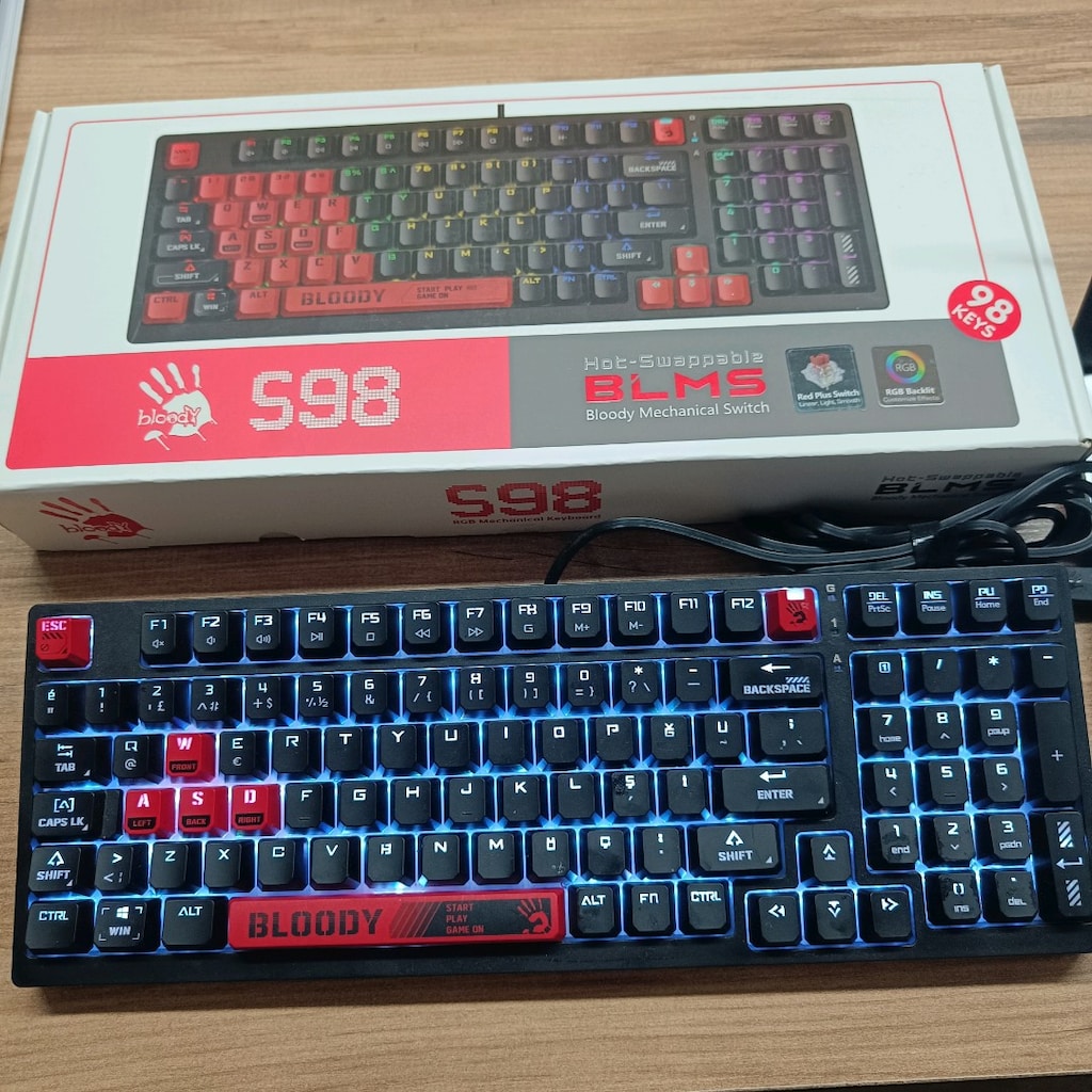 A4Tech Bloody S98 FIRE BLACK Hot Swappable Kablolu RGB Mekanik Gaming - 3