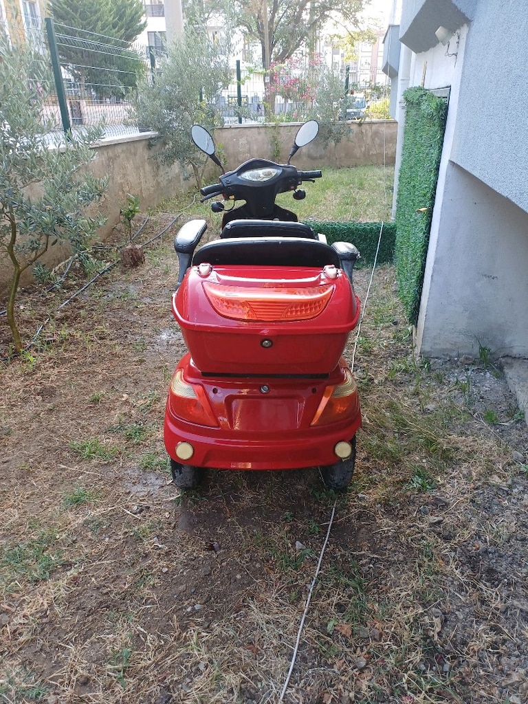 üc tekerli bisiklet. balıkesir edremit - 2
