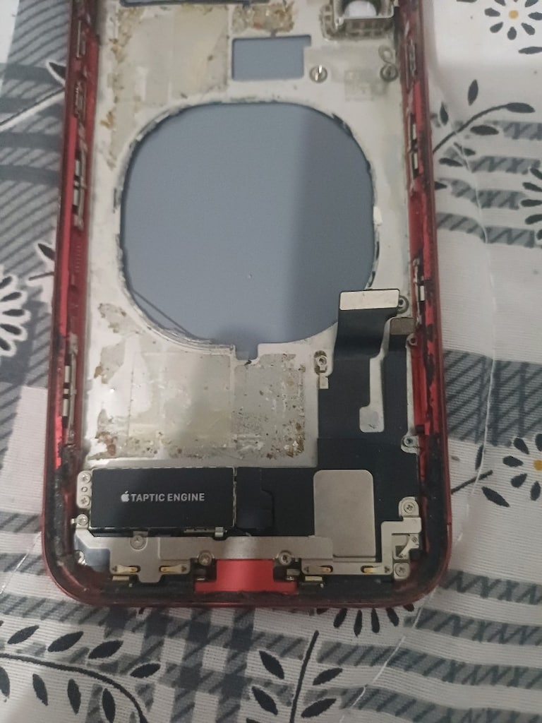 iphone 11 2 adet parça niyetine kasa - 3