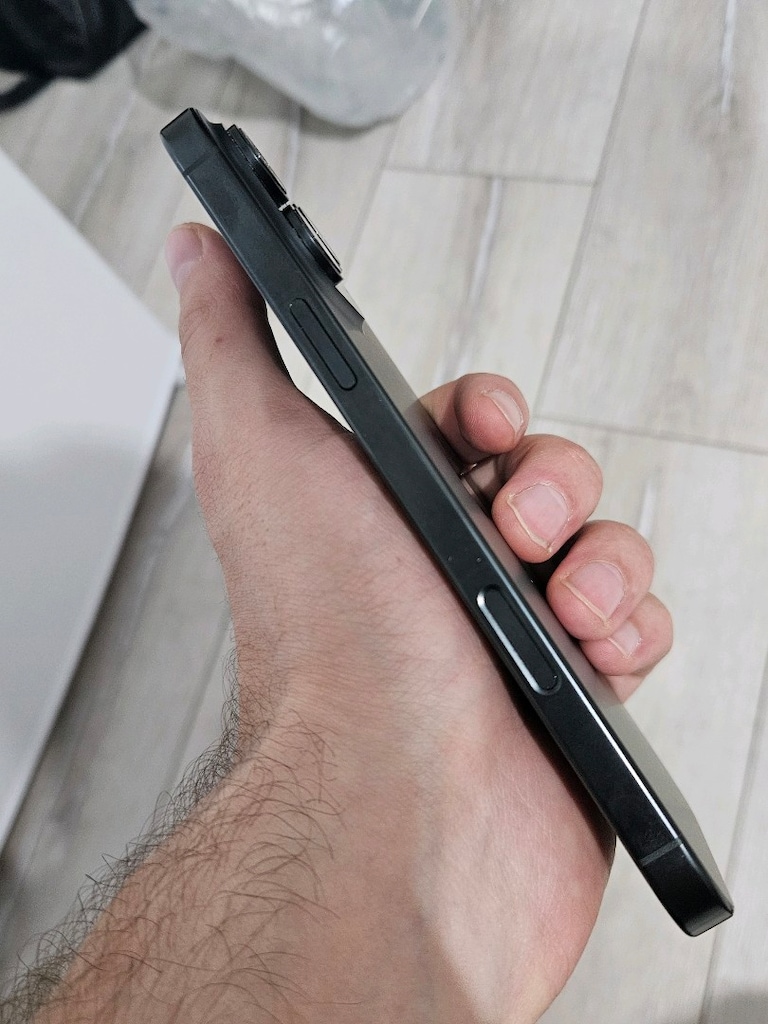 Sıfırdan farksız 16 Pro Max - 6