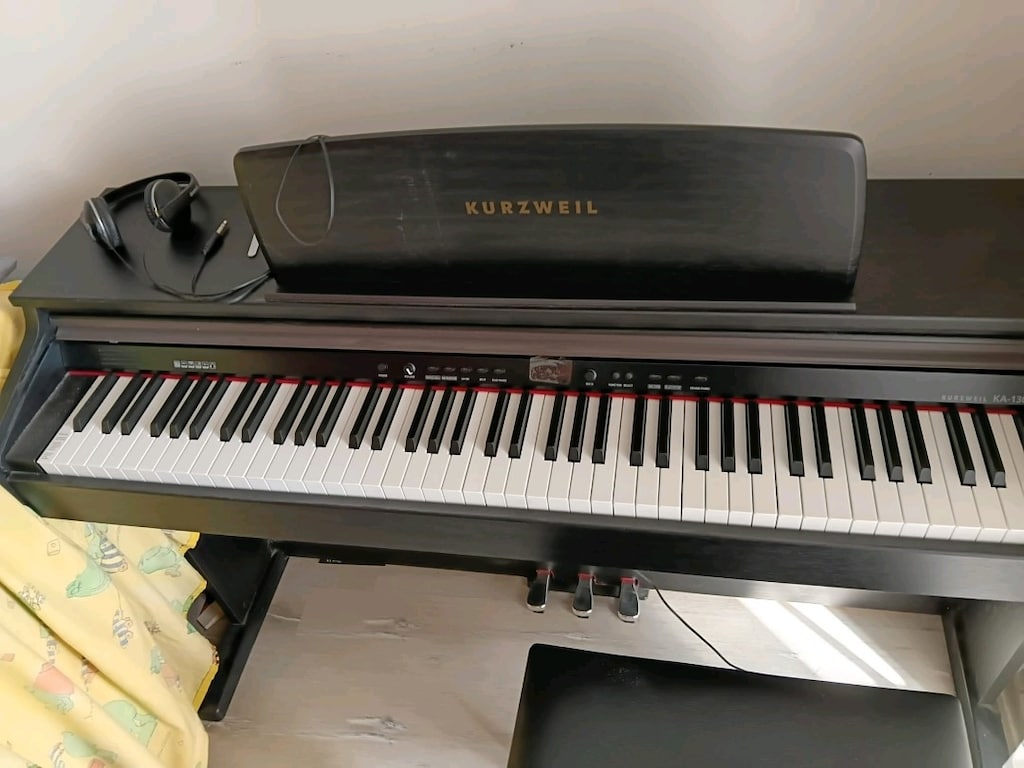 Gül ağacı piyano (Kurzweil ka130sr) - 8