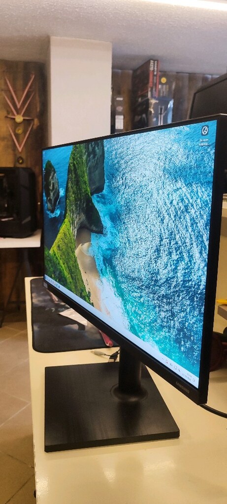 Samsung 24" Pivot Monitör IPS 1080P 75Hz LF24T450FQRXUF - 2
