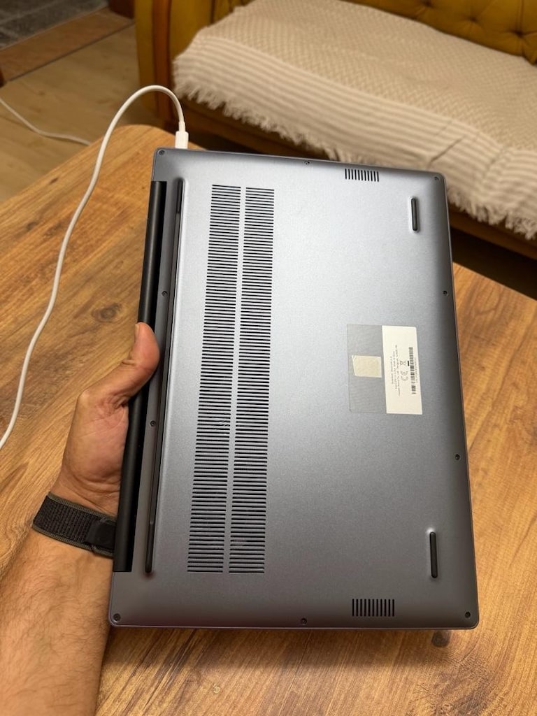 TERTEMİZ HUAWEİ MATEBOOK D 16 KUTUSU YANINDA - 4