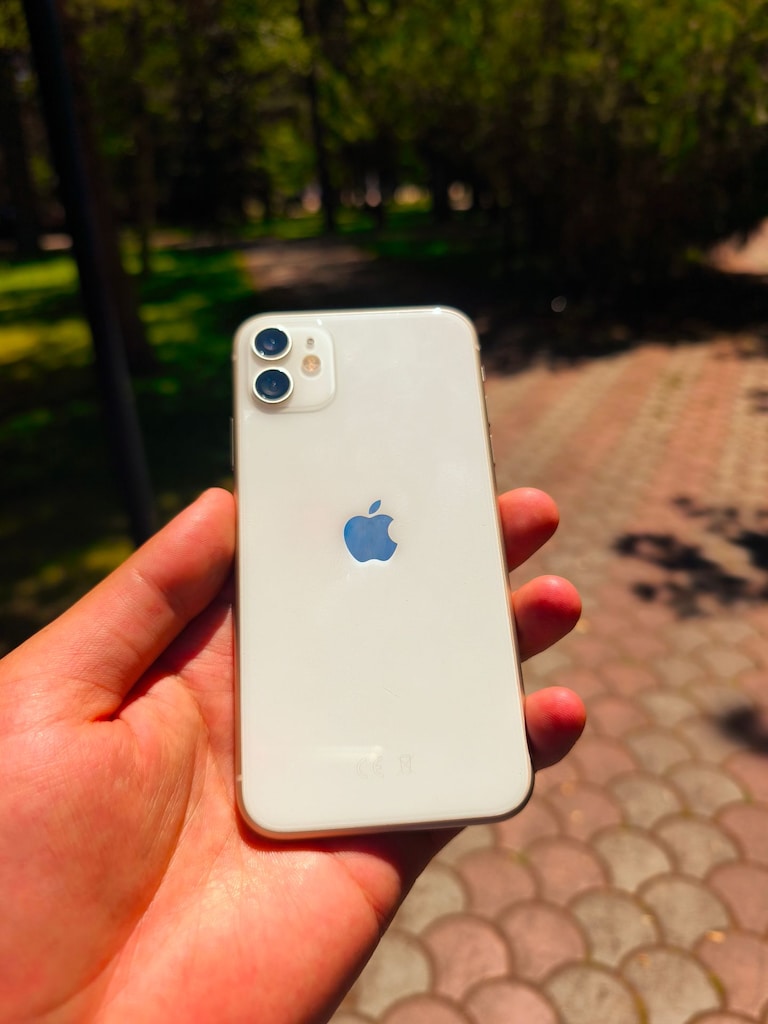 İPHONE 11 64 GB TR CİHAZI - 2