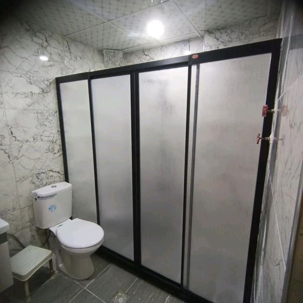DUŞAKABİNDE ŞOK FİYAT - 19