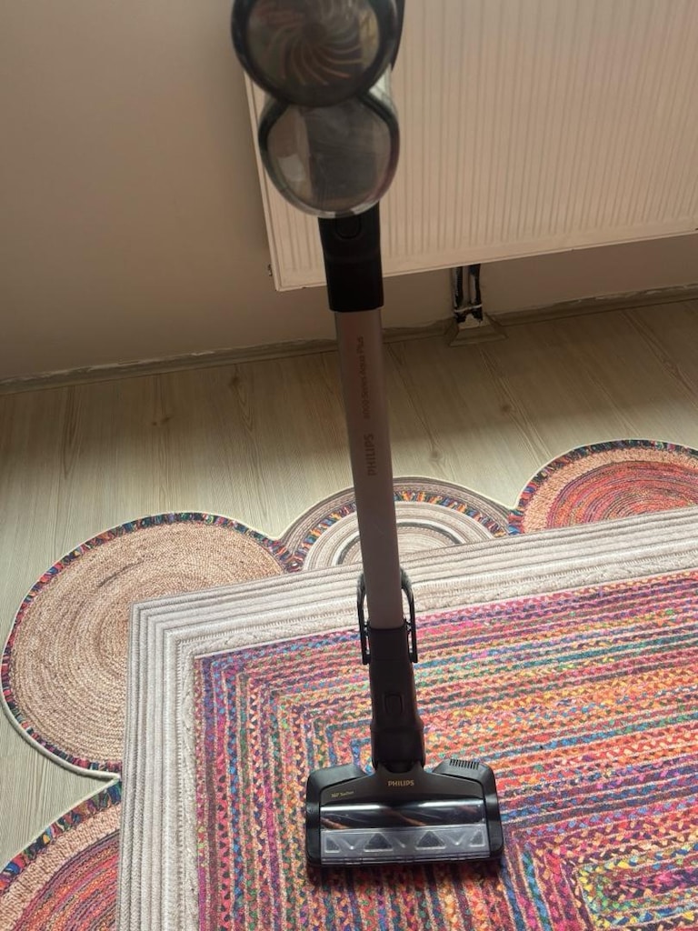 ACİL SATILIK !!!PHILIPS 8000 AQUA PLUS KABLOSUZ DİKEY SÜPÜRGE - 4