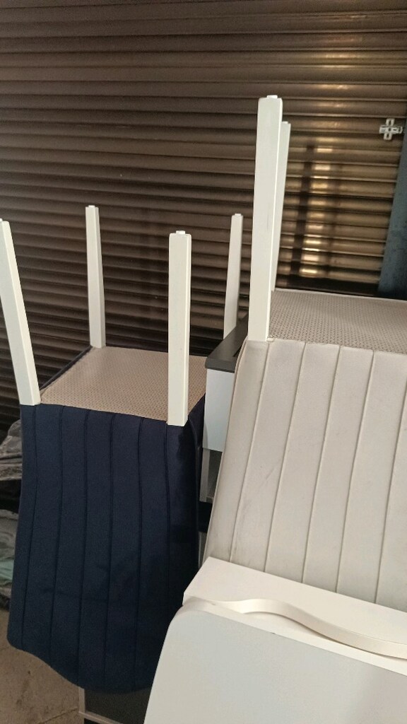 Yemek takımı ve bilgisayar masası sıfır ayarinda - 3