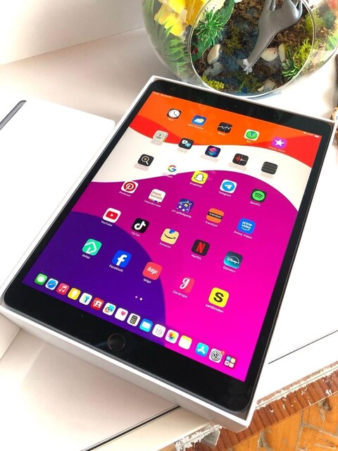İPAD 8 NESİL 128Gb Sim Kart Wifi