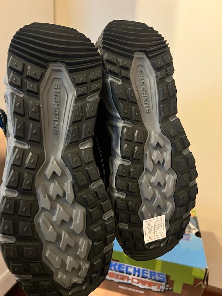 Skechers Bot - 6