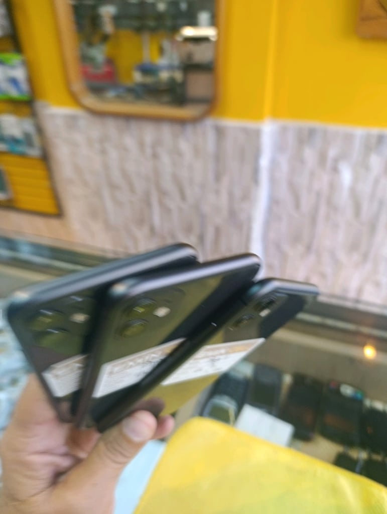 iPhone 11 TR - 5