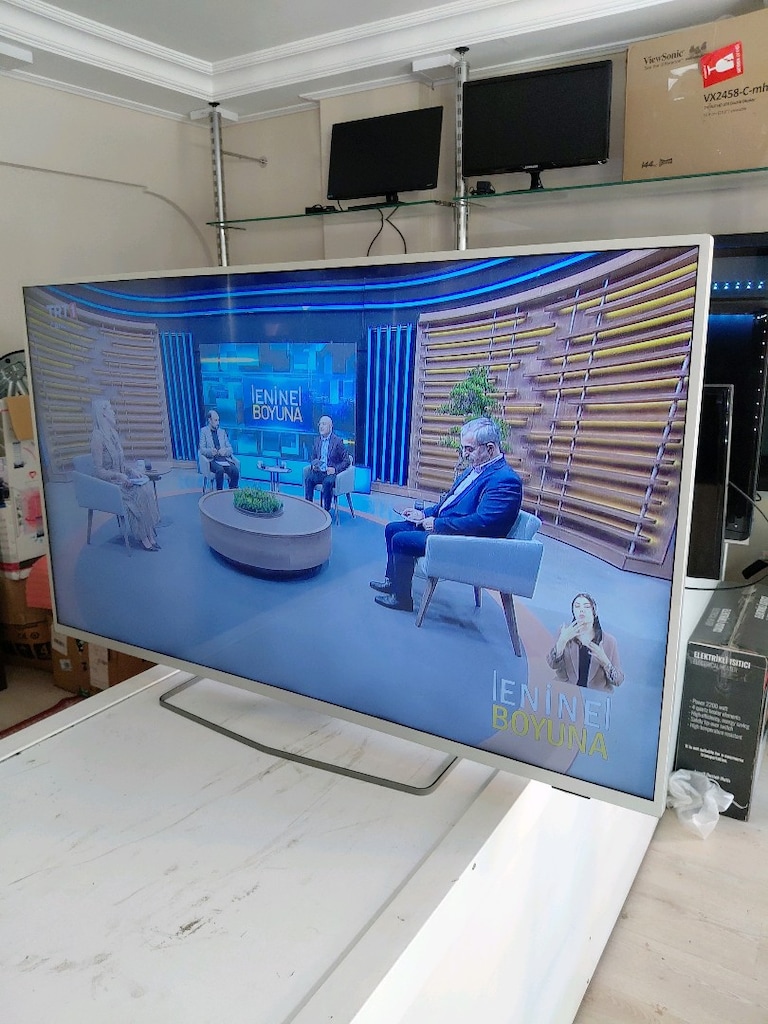 PHILIPS 50PUS7304/62 SIFIR AYARINDA AMBILIGHT ANDROİD 127CM - 2