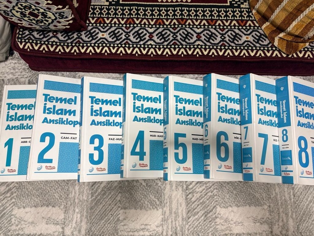 Temel İslam Ansiklopedisi İSAM (8 Cilt Eksiksiz Set - Tertemiz) - 2
