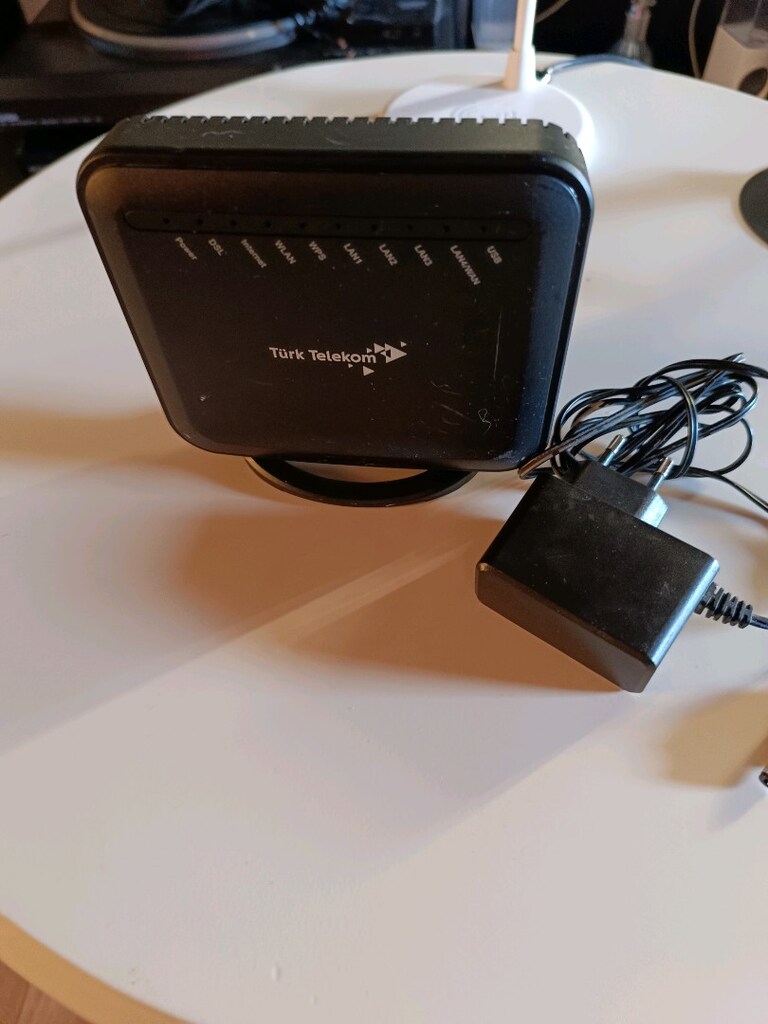 Zyxel VDSL adsl modem - 2