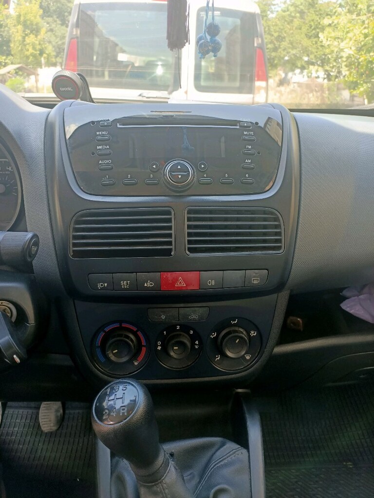 sahibinden temiz 1.3 Doblo dynamic - 8