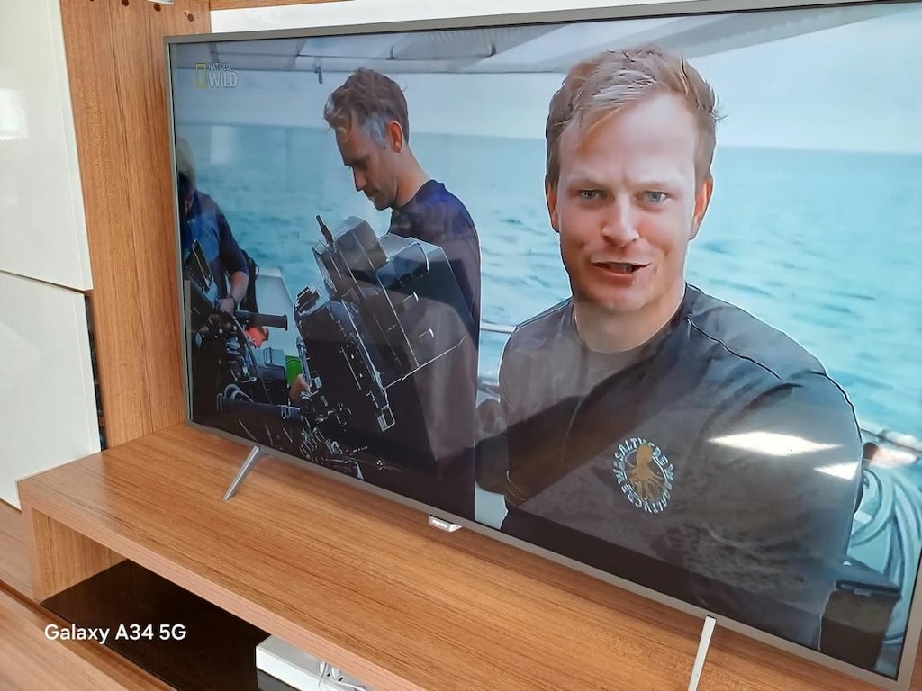Philips 55PUS6401 Ultra HD (4K) Ambilight TV - 3