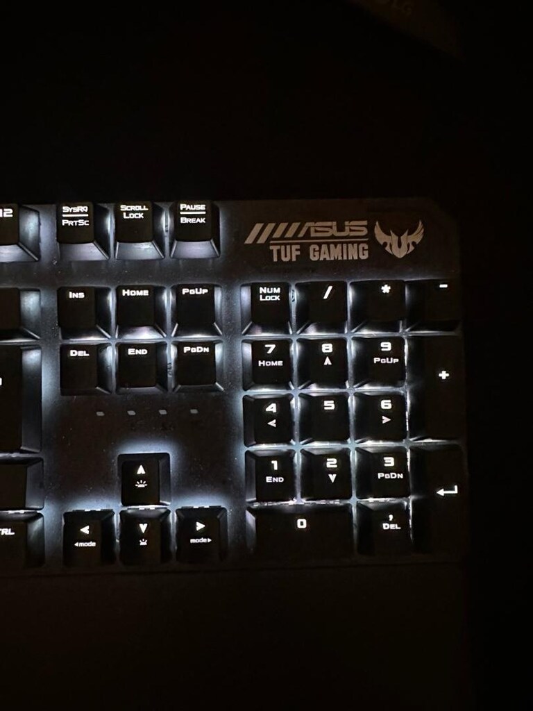 Sıfır Ayarında Asus TUF K3 RGB Mekanik Oyuncu Klavyesi - 3