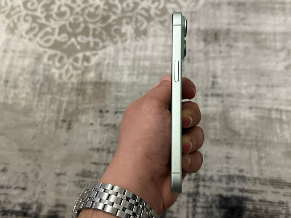 Temiz Sorunsuz Kutulu iPhone 15 Süre 90 0 Gün - 7