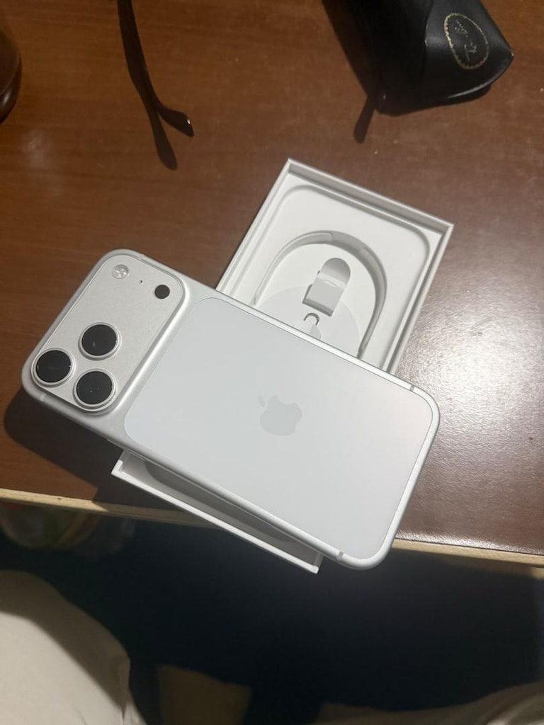 İPhone 17 pro max - 4