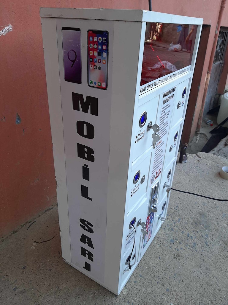 Jetonlu Otomat / Paralı Mobil Telefon Şarj Dolabı (Şarj Otomatı) - 6