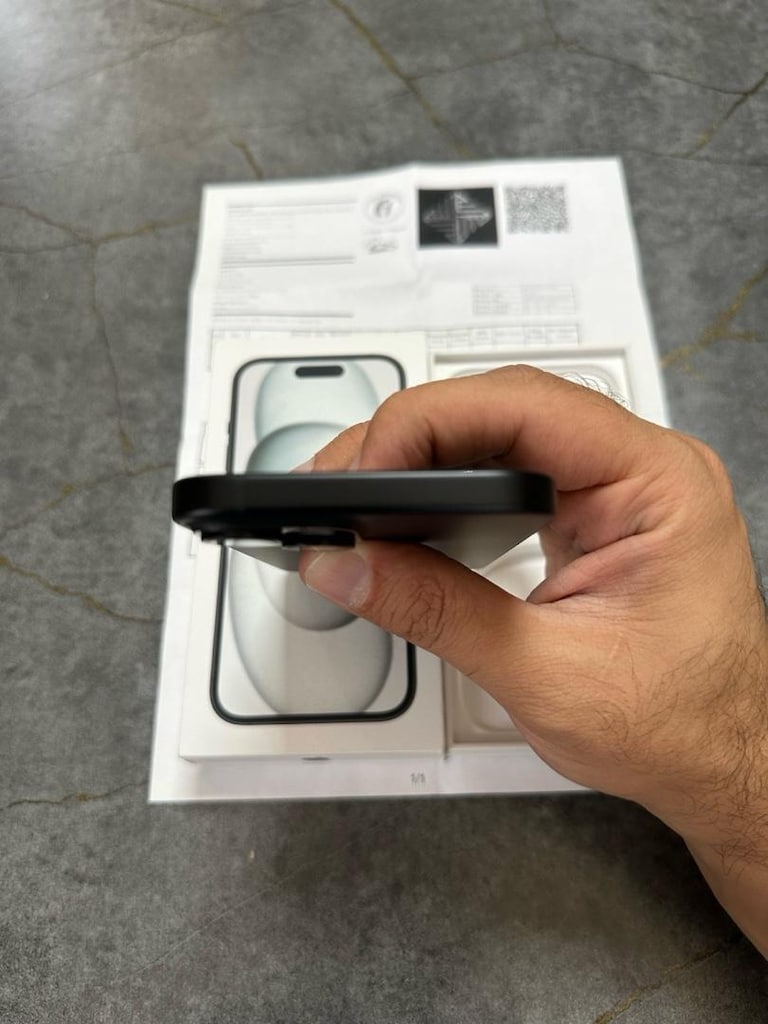 iPhone 15 yurtiçi kutulu faturalı 20 ay garantili pil 99 nokta hatasız - 9