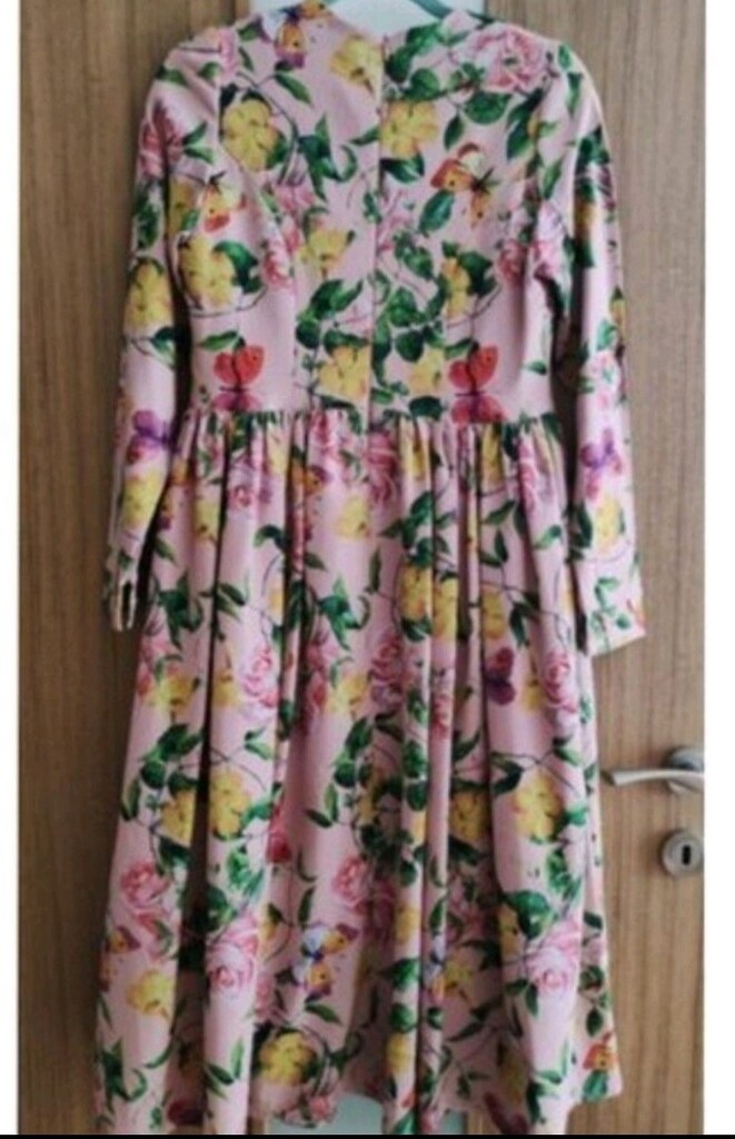 ÇİÇEK DESENLİ MİDİ ÖZEL DİKİM ELBİSE Gucci Twist Stradivarius zara mng