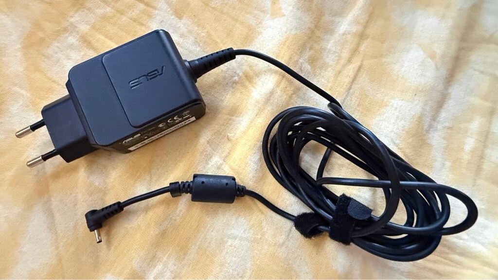 ASUS EXA1004EH (19V 1.58A) Orijinal Netbook ince uçlu adaptör - 5