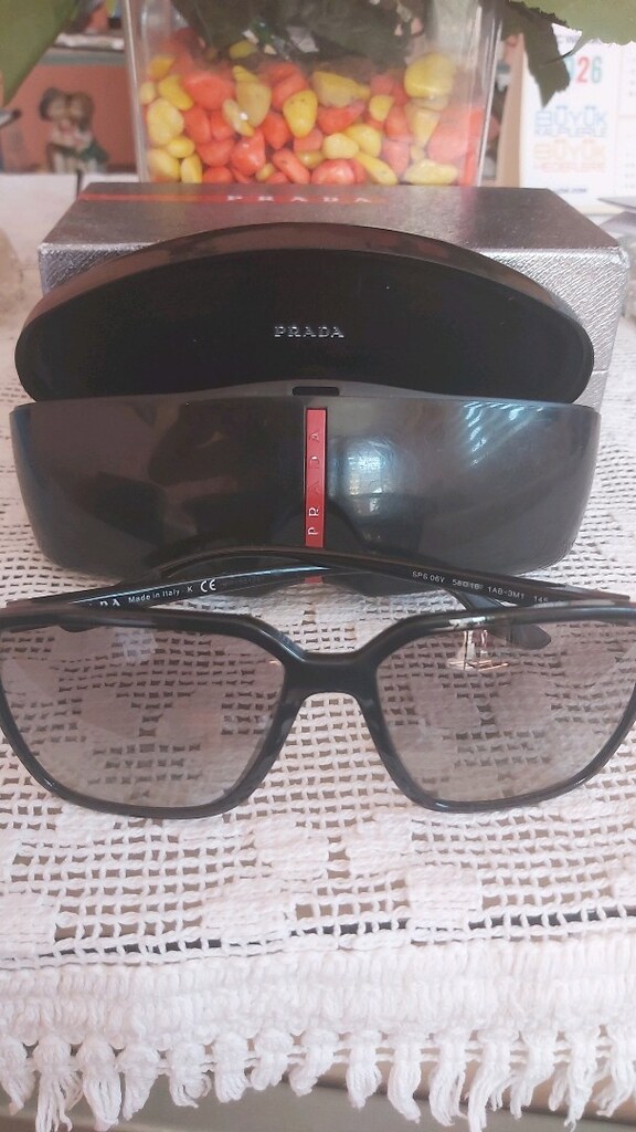 İTALYAN PRADA GÜNEŞ GÖZLÜĞÜ
